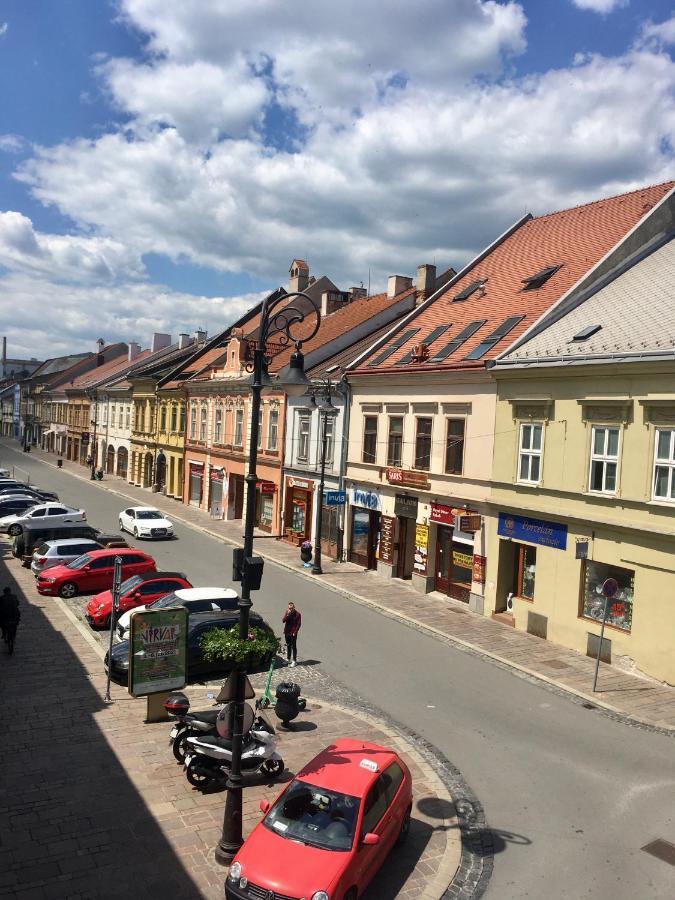 Studio Ela Centre Košice Exteriör bild