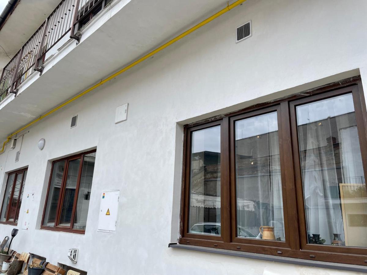 Studio Ela Centre Košice Exteriör bild
